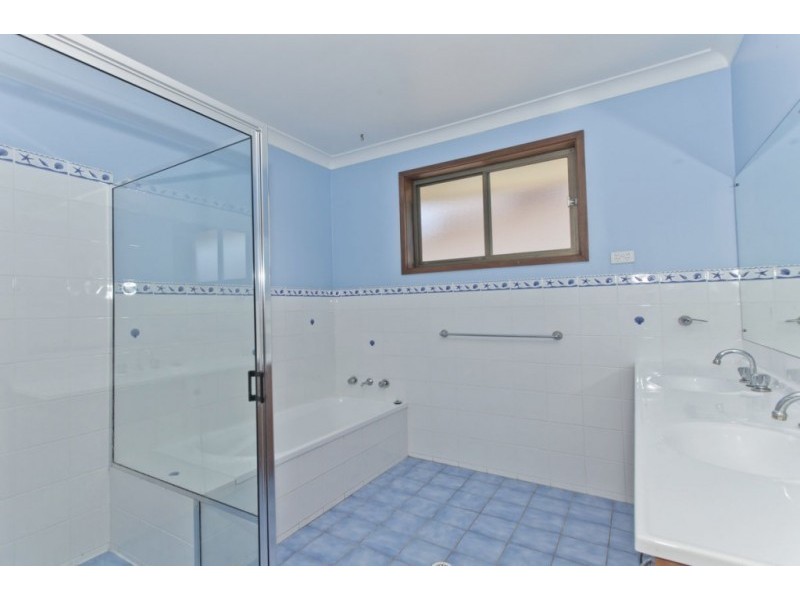 14 Brush Box Avenue, Medowie NSW 2318