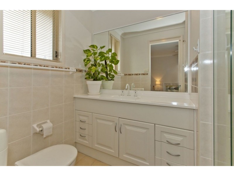 5 Myrtle Place, Medowie NSW 2318