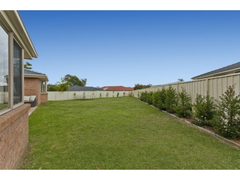 5 Myrtle Place, Medowie NSW 2318