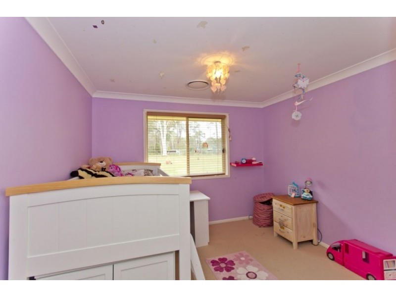 18 Mahogany Place, Medowie NSW 2318