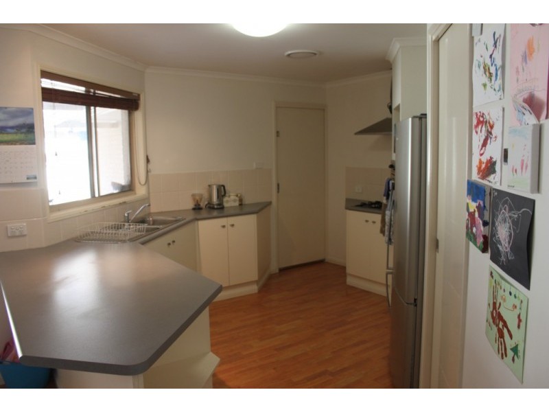 1 Creighton Drive, Medowie NSW 2318