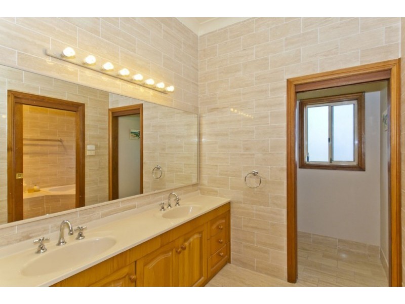 23 Federation Drive, Medowie NSW 2318
