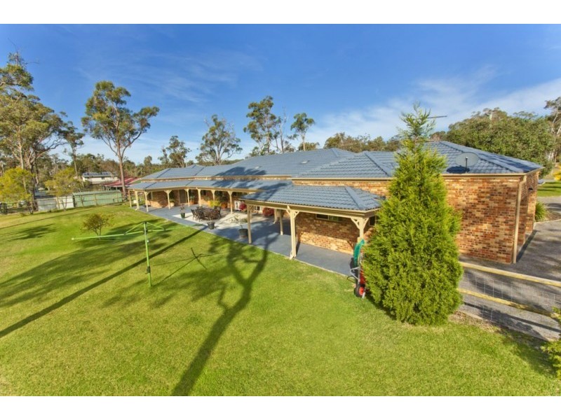 23 Federation Drive, Medowie NSW 2318