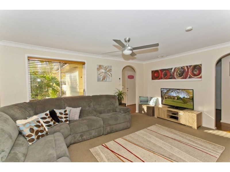 18 Elm Avenue, Medowie NSW 2318