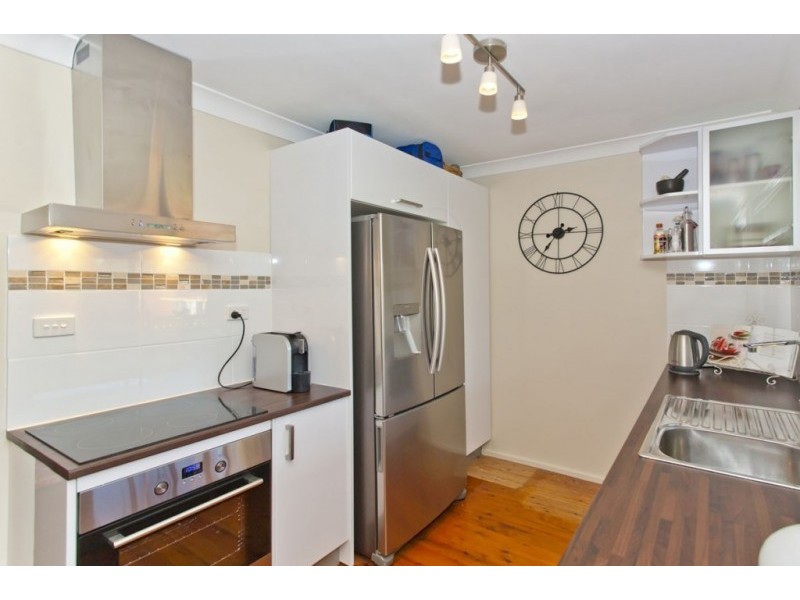 18 Elm Avenue, Medowie NSW 2318