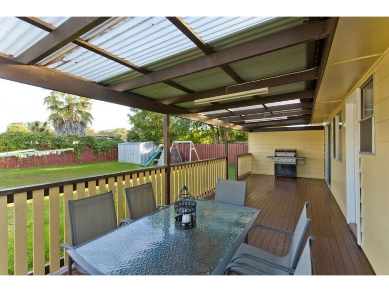 18 Elm Avenue, Medowie NSW 2318