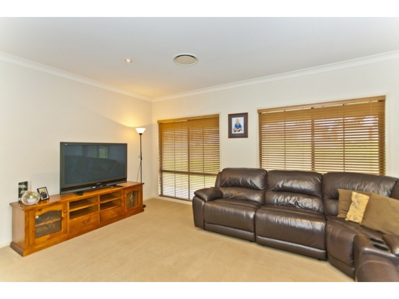 9 Osprey Circuit, Medowie NSW 2318