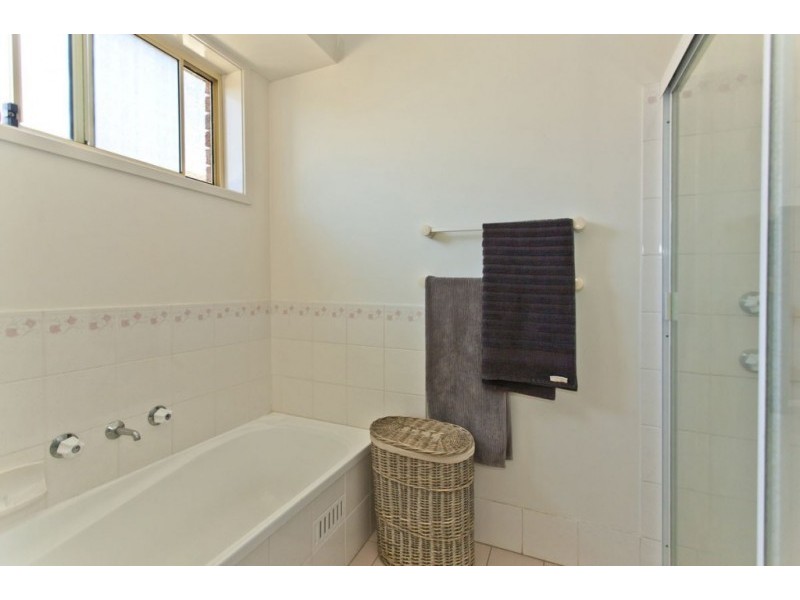 11 Rosewood Drive, Medowie NSW 2318