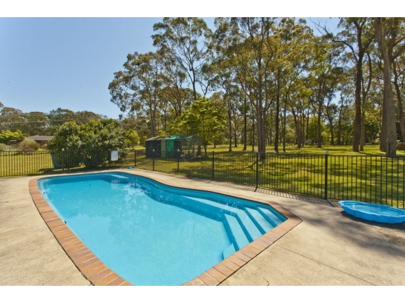 7 Windeyer Close, Medowie NSW 2318
