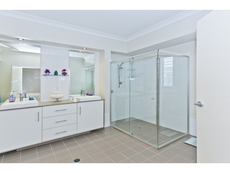 10 Oakmont Avenue, Medowie NSW 2318