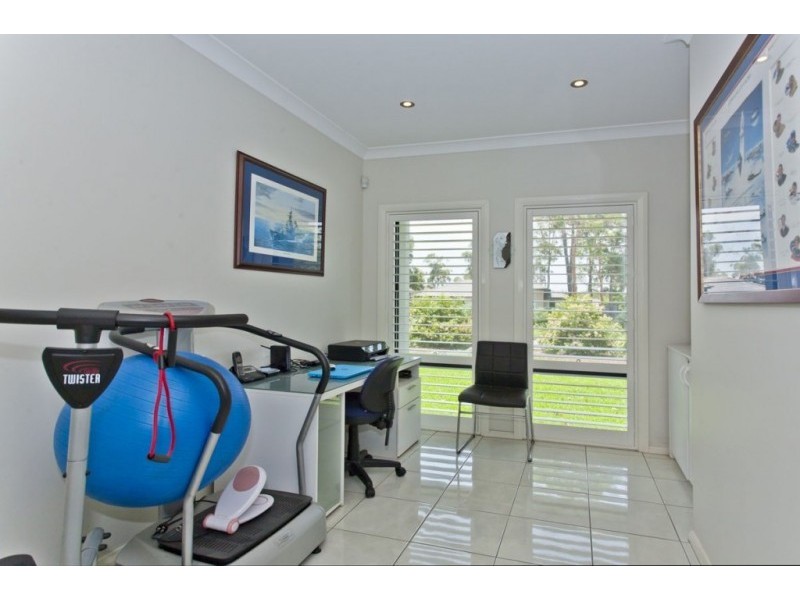 10 Oakmont Avenue, Medowie NSW 2318