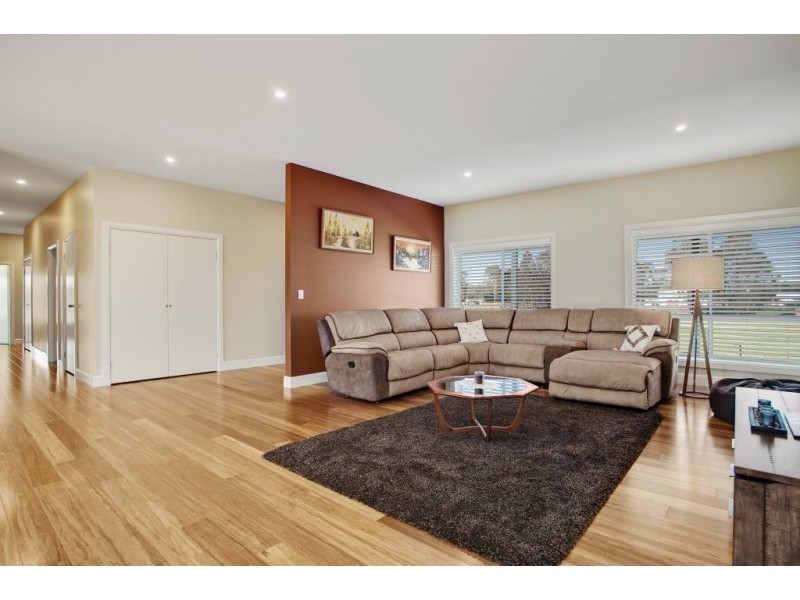 2843 Nelson Bay Road, Salt Ash NSW 2318