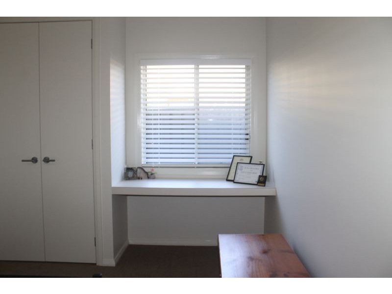 9 Sygna Street, Fern Bay NSW 2295