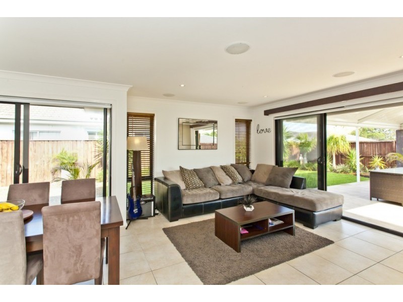 70 Pershing Place, Tanilba Bay NSW 2319