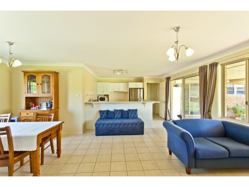 1 Jarrah Close, Medowie NSW 2318