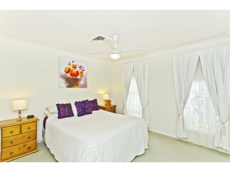 13 Overland Avenue, Medowie NSW 2318