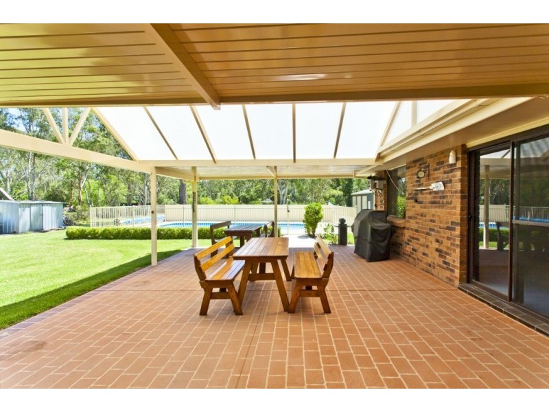 31 Lewis Drive, Medowie NSW 2318