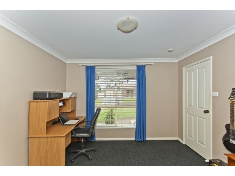 8 Mountain Ash Close, Medowie NSW 2318