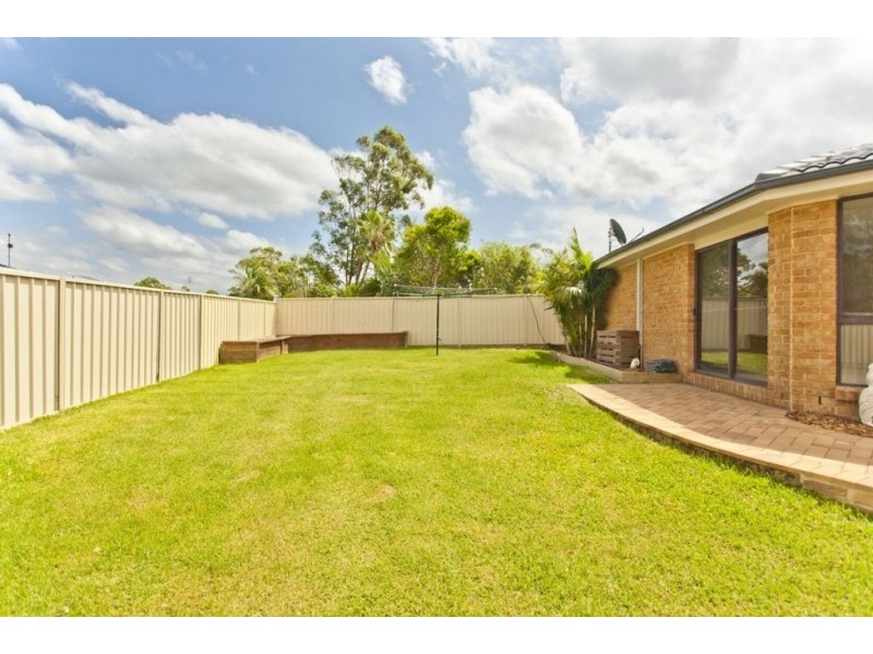 13 Mountain Ash Close, Medowie NSW 2318