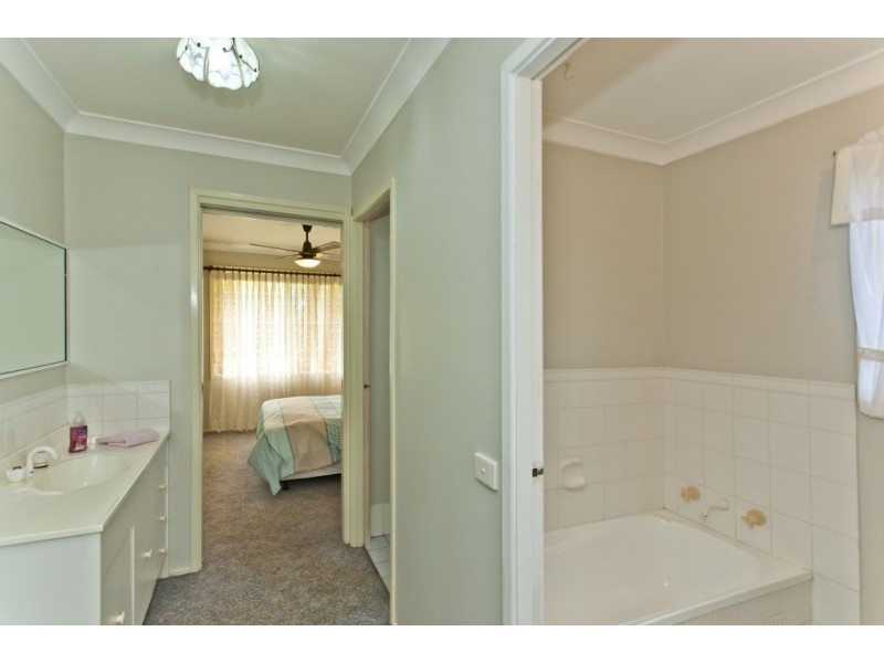 9 Sequoia Street, Medowie NSW 2318