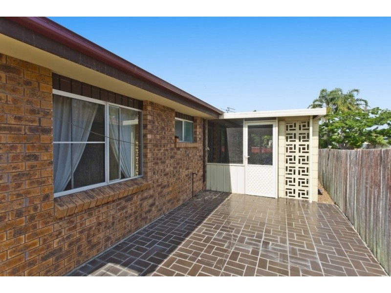 6 Elaine Avenue, Lemon Tree Passage NSW 2319