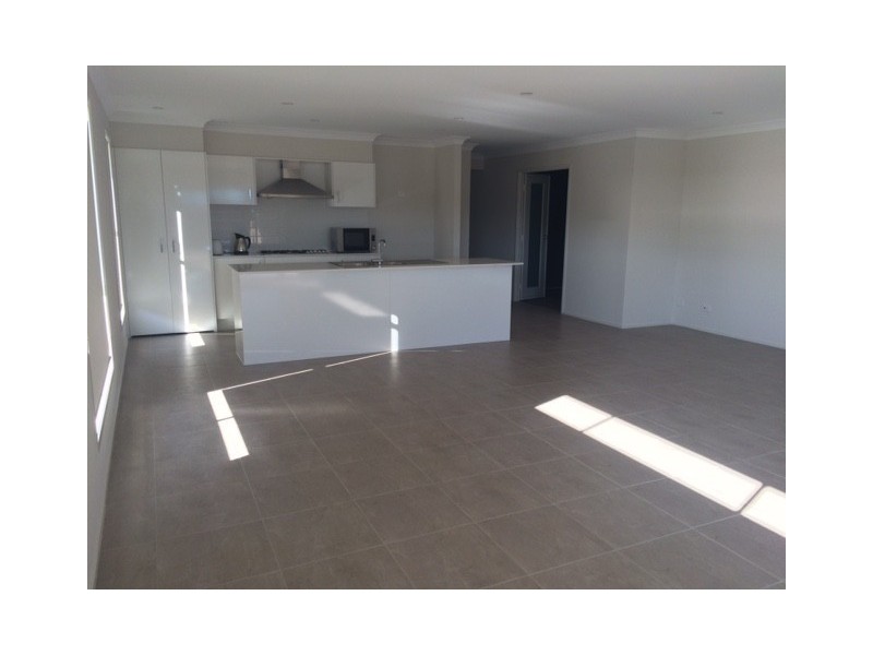 17 Groundsel Street, Fern Bay NSW 2295