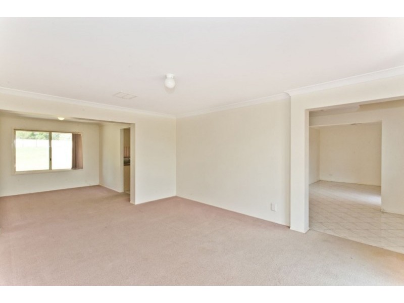96 South Street, Medowie NSW 2318