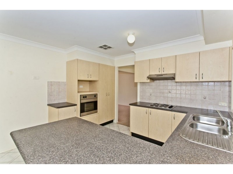 96 South Street, Medowie NSW 2318