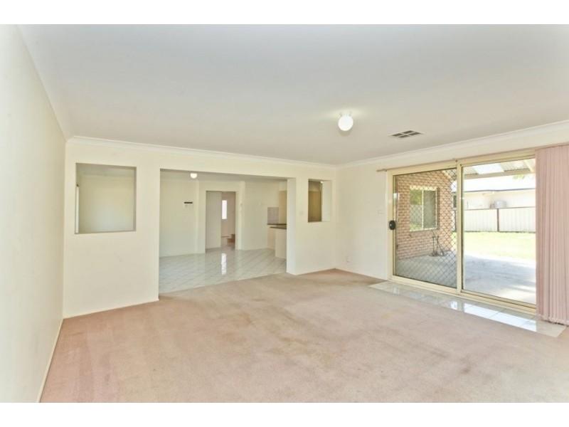 96 South Street, Medowie NSW 2318