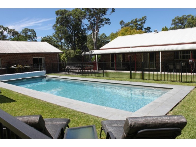 15 Overland Avenue, Medowie NSW 2318
