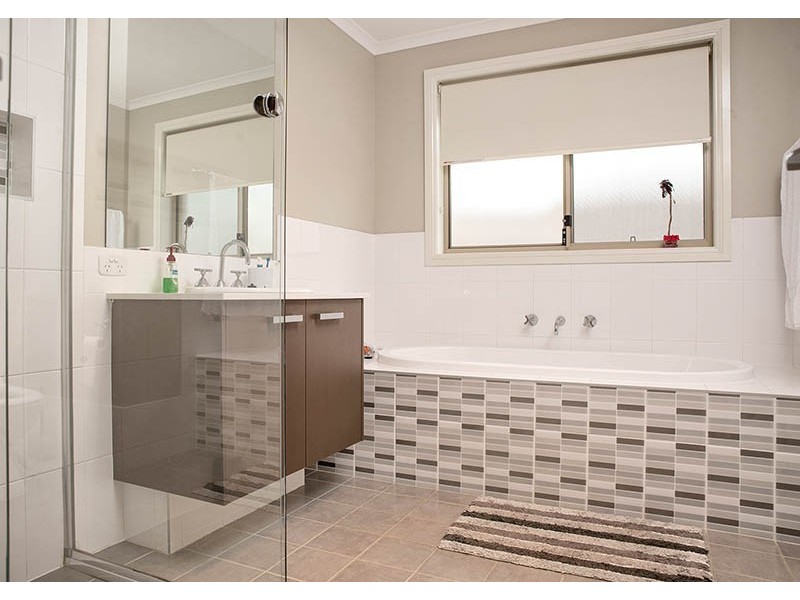 4 Kapalua Crescent, Medowie NSW 2318