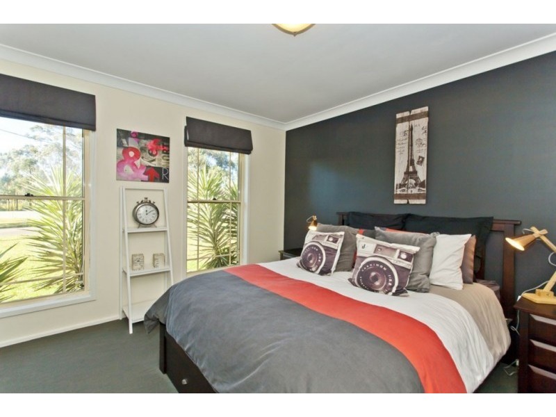 10 Sir Henry Parkes Avenue, Medowie NSW 2318