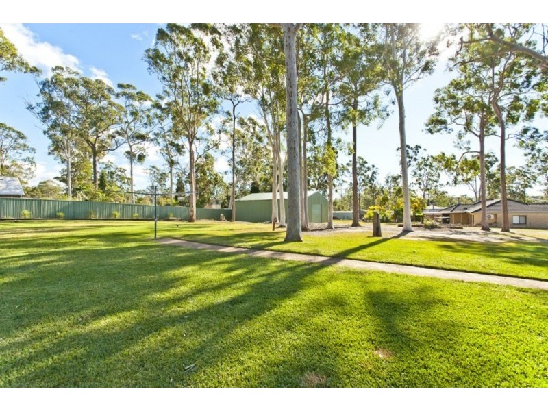 10 Sir Henry Parkes Avenue, Medowie NSW 2318