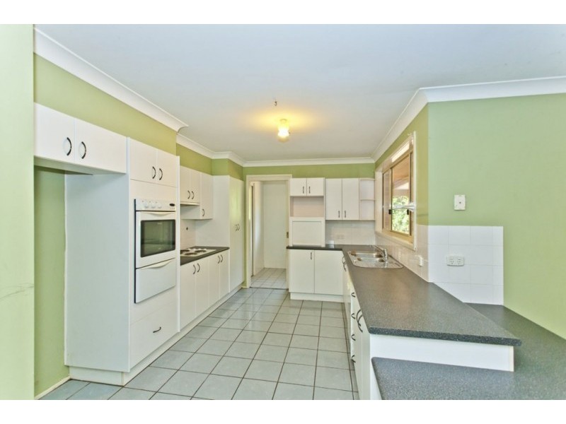 3 Agonis Place, Medowie NSW 2318