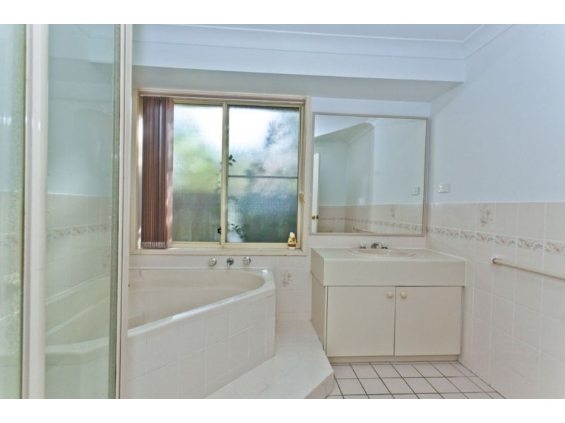 3 Agonis Place, Medowie NSW 2318