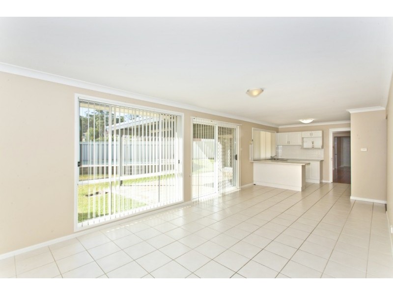 7 Myrtle Place, Medowie NSW 2318