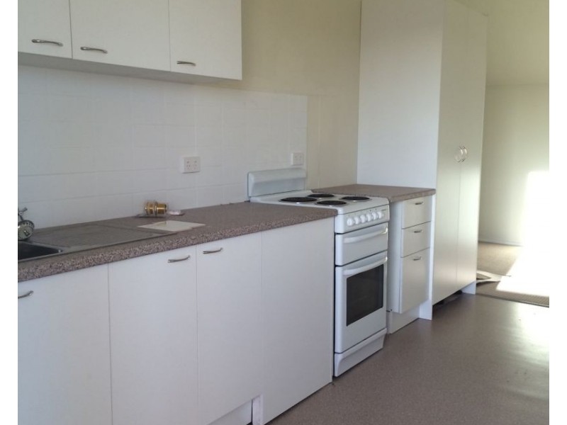 4/22 Queen Street, Stockton NSW 2295