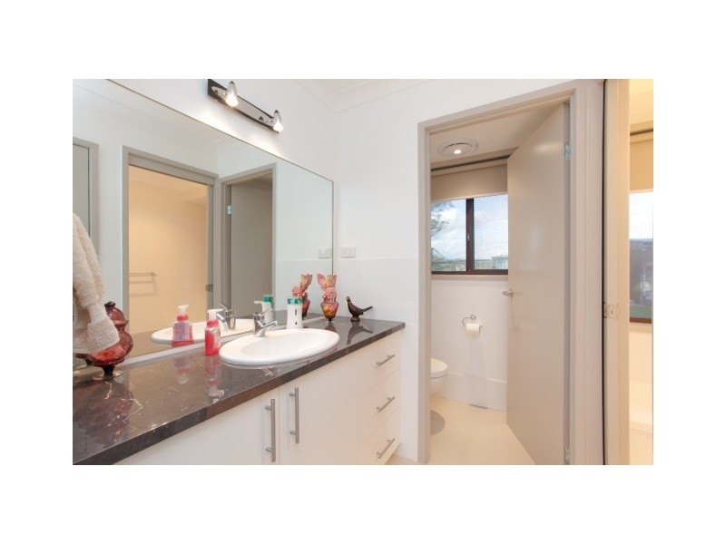 28 Lakeside Terrace, Medowie NSW 2318