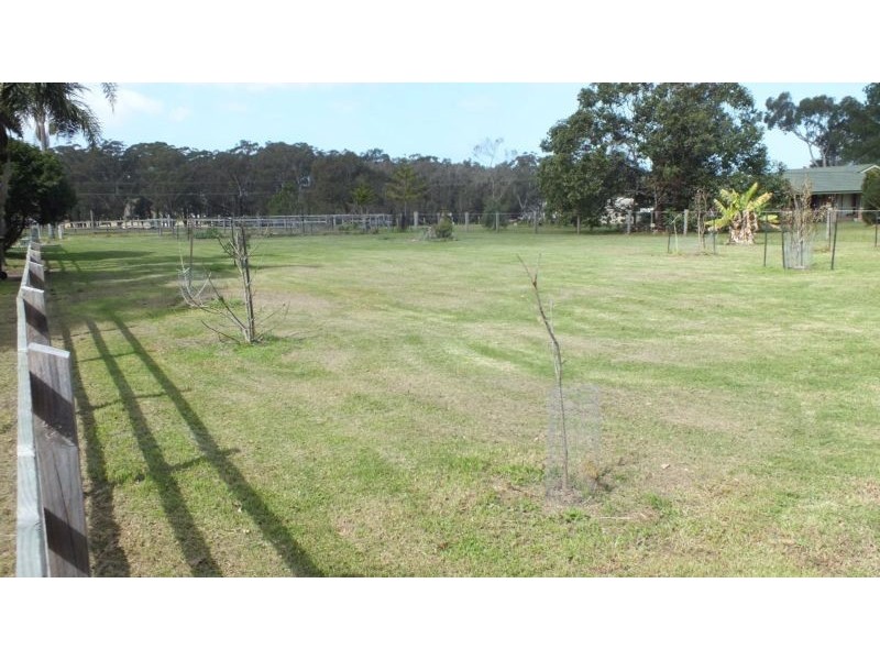 28 Lakeside Terrace, Medowie NSW 2318