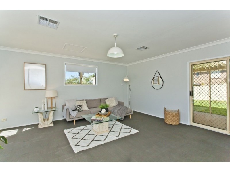 18 Rosewood Drive, Medowie NSW 2318