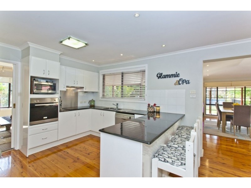 8 Karwin Road, Medowie NSW 2318