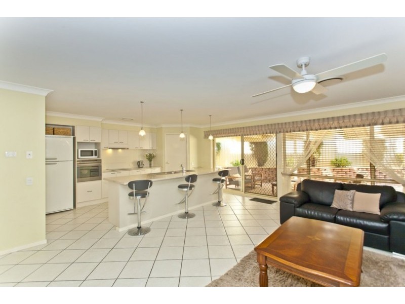 16 Dangar Circuit, Medowie NSW 2318