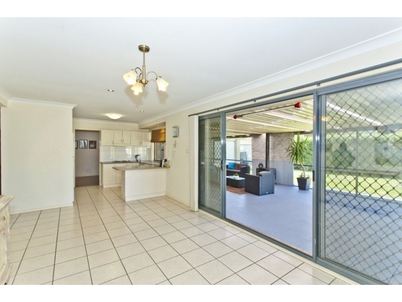 4 Silverwood Close, Medowie NSW 2318
