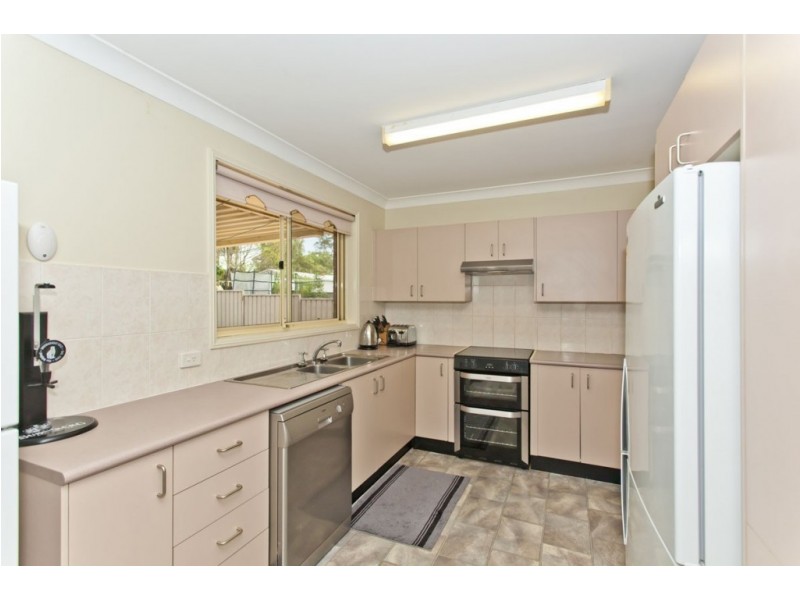 14 Barringum Close, Medowie NSW 2318