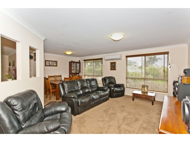 24 Sylvan Avenue, Medowie NSW 2318