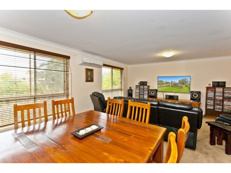 24 Sylvan Avenue, Medowie NSW 2318