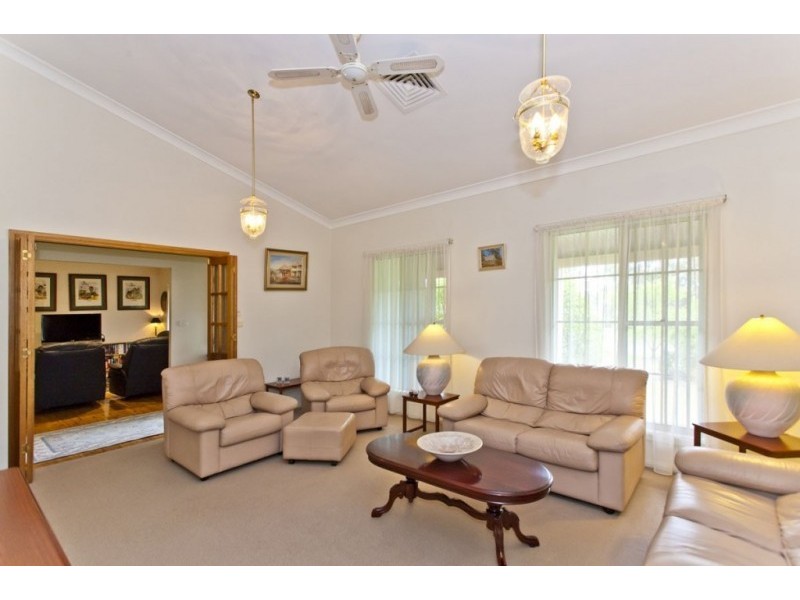 8 Federation Drive, Medowie NSW 2318