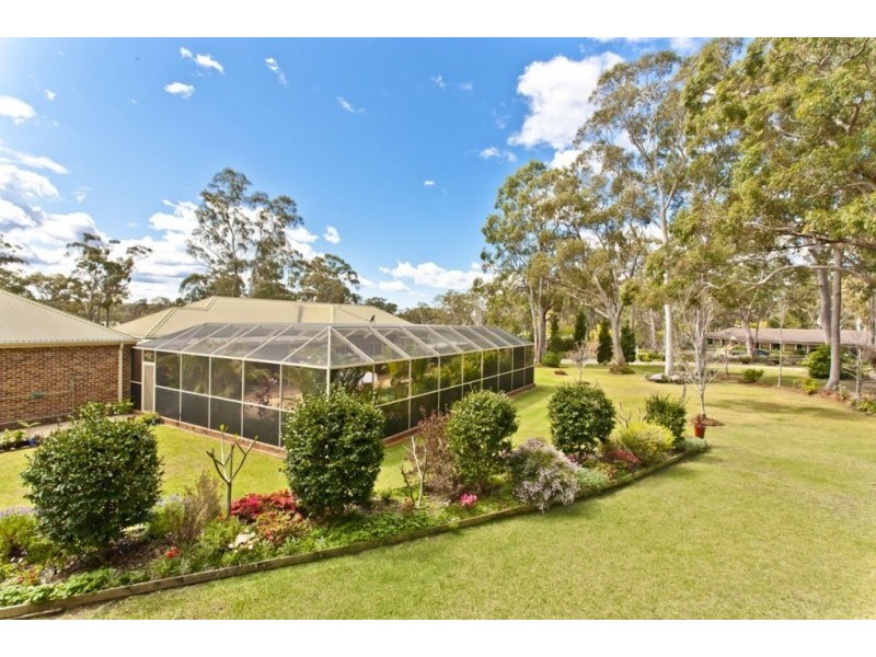 8 Federation Drive, Medowie NSW 2318