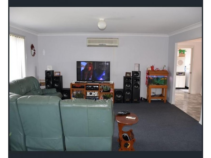 52 Beaton Drive, Raymond Terrace NSW 2324