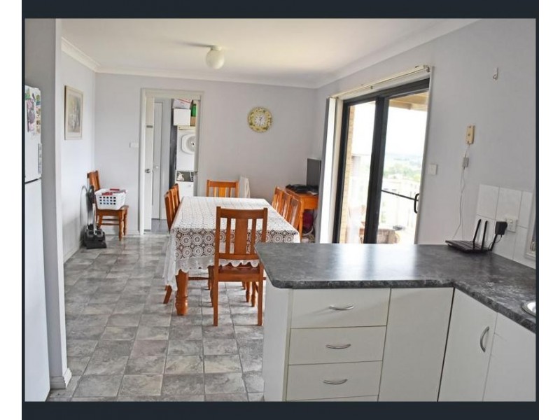 52 Beaton Drive, Raymond Terrace NSW 2324